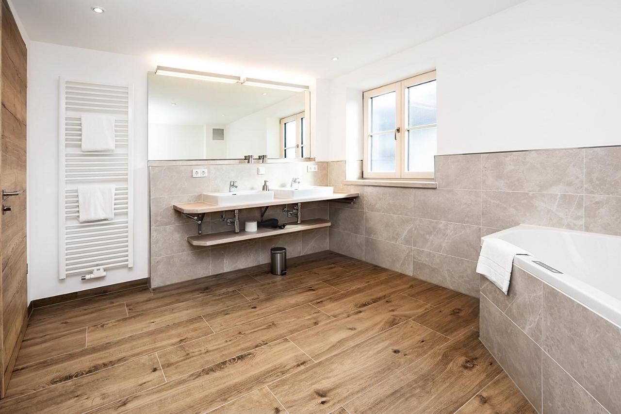 Ferienwohnung Hoefle Garmisch-Partenkirchen Exterior photo
